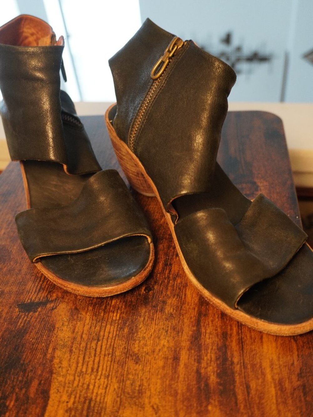 P. Monjo Spain Black Leather Sculptural Ankle Sandals EU 40 / US 9.5–10